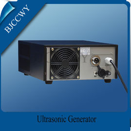Atomisierender Ultraschallultraschallgenerator 1800W 30KHz Digital mit TUV