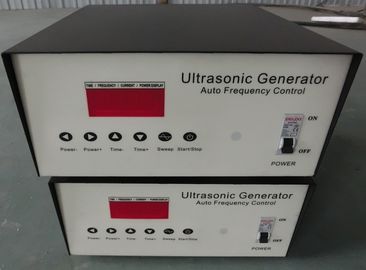 Hitzebeständigkeits-fertigte Ultraschallfrequenzgenerator Energie/Frequenz besonders an
