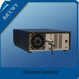 Niederfrequenz-Digital-Ultraschallgenerator 20 - Ultraschallstromgenerator 40KHZ 1200W