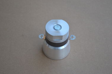 piezoelektrischer keramischer Wandler 50W Hochfrequenzultraschallwandler/135K